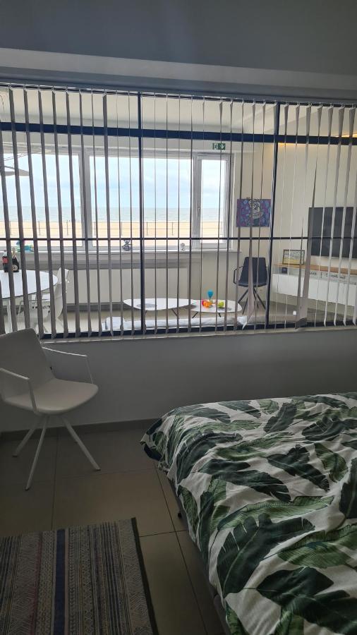 Frontaal Gelijkvloers Seaview 80M² 2 Slp Apartment Ostend Luaran gambar