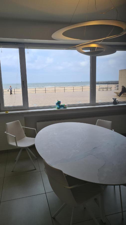 Frontaal Gelijkvloers Seaview 80M² 2 Slp Apartment Ostend Luaran gambar